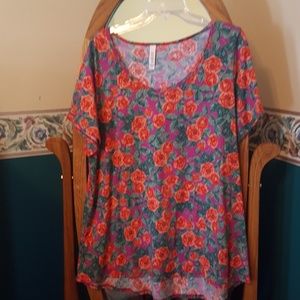 Lularoe 3x classic T